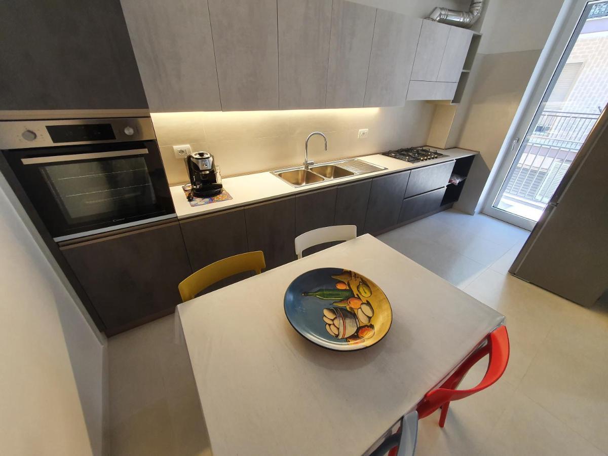 Casa Consiglia Apartment ออสตูนี ภายนอก รูปภาพ